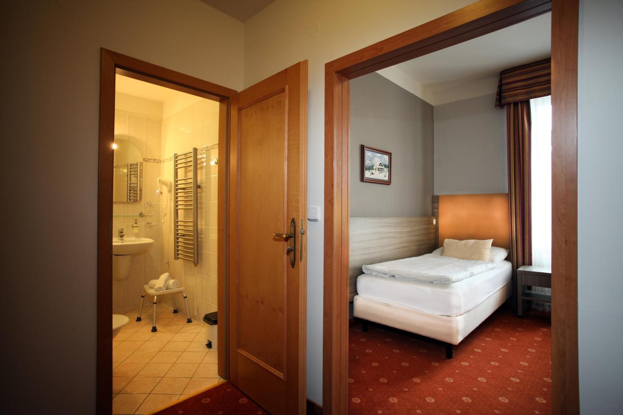 Hotel Paris Mariánské Lázně Exteriör bild